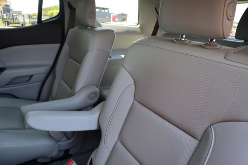 Used 2019 GMC Acadia SLT image 36