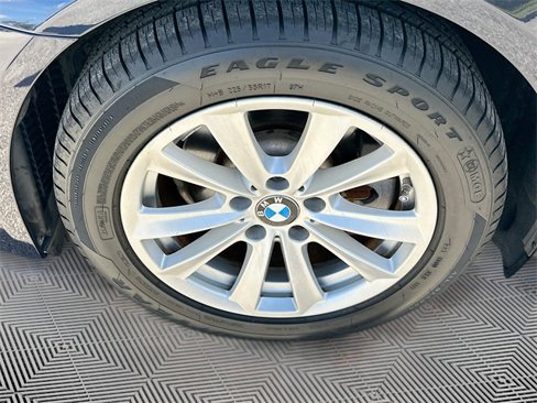 Used 2015 BMW 528i Sedan image 31