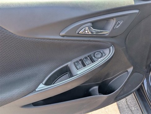 Used 2023 Chevrolet Malibu LT image 20