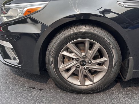 Used 2020 Kia Optima LX image 15