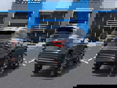 New 2026 Chevrolet Trax LT image 4
