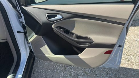 Used 2014 Ford Focus SE image 14