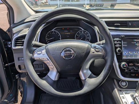 Used 2018 Nissan Murano S image 13