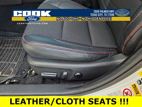 Used 2016 Toyota Camry SE image 5