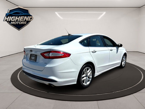 Used 2016 Ford Fusion SE image 6