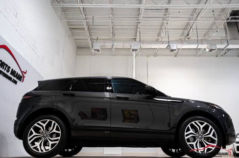 Used 2022 Land Rover Range Rover Evoque SE image 33