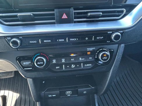 Used 2022 Kia Niro EX w/ Cold Weather Package image 20