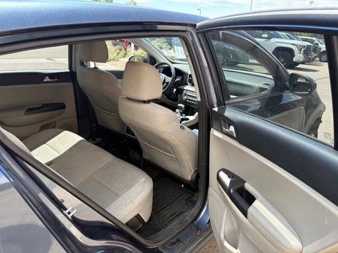 Used 2022 Kia Sportage LX image 21