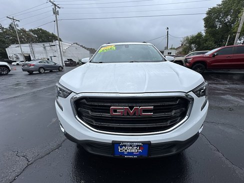 Certified 2018 GMC Terrain SLE w/ Driver Convenience Package image 26