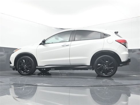 Used 2022 Honda HR-V Sport image 9