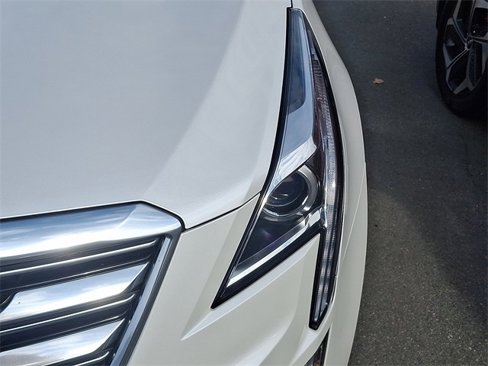 Used 2019 Cadillac XT5 Luxury image 9