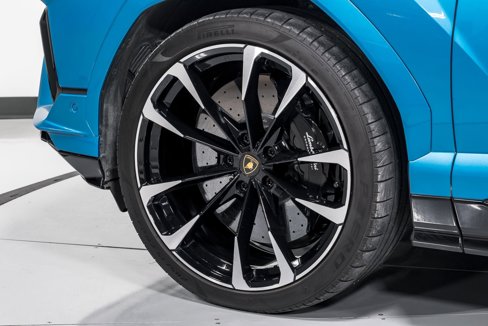 Used 2023 Lamborghini Urus S image 52