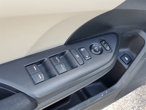Certified 2020 Honda Civic LX image 13