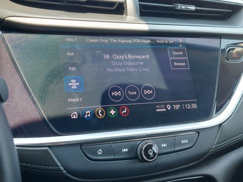 Used 2021 Buick Encore GX Essence w/ Experience Buick Package image 37