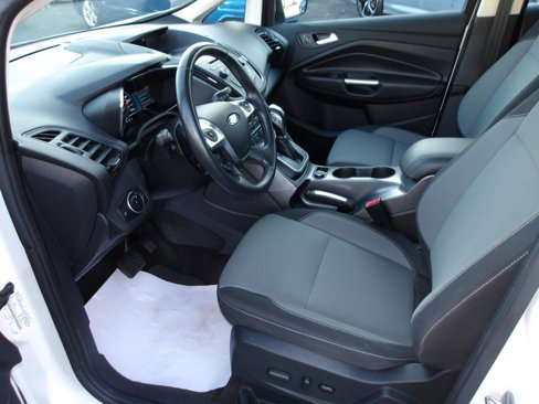 Used 2017 Ford C-MAX SE image 11