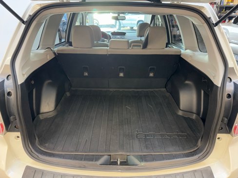 Used 2014 Subaru Forester 2.5i Premium w/ All-Weather Package image 23