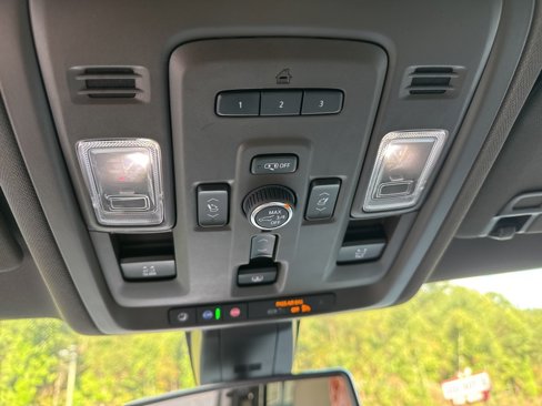 Certified 2021 GMC Yukon SLT w/ SLT Premium Package image 27