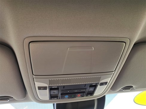 Used 2020 Acura MDX SH-AWD w/ Technology Package image 16