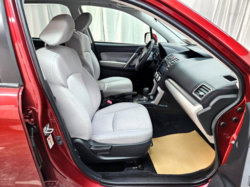 Used 2017 Subaru Forester 2.5i Premium w/ All-Weather Package image 15
