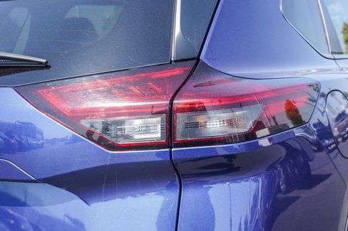 Certified 2022 Nissan Rogue SV image 8