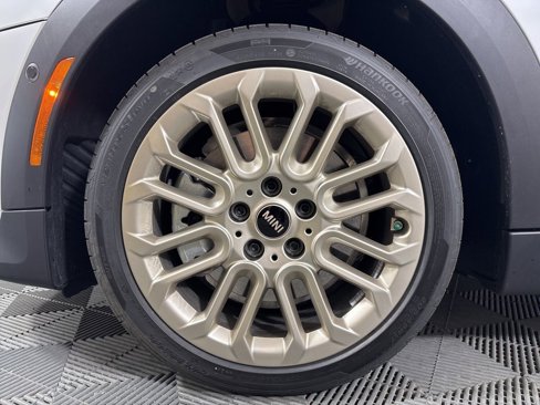 New 2025 MINI Cooper 2-Door Hardtop image 7