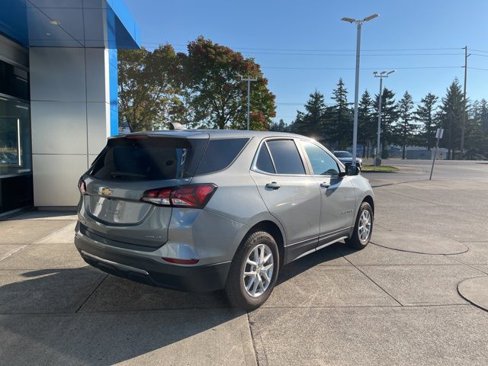 Used 2024 Chevrolet Equinox LT image 8