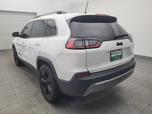 Used 2019 Jeep Cherokee Limited w/ Luxury Group image 5