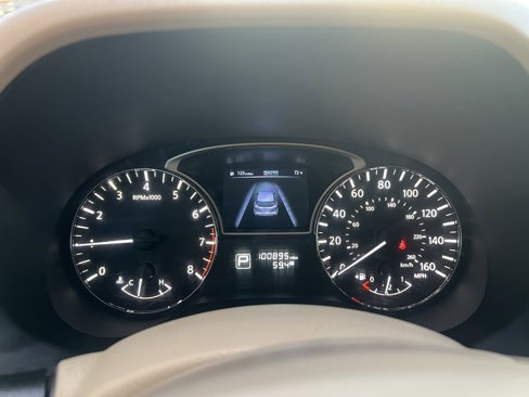 Used 2014 Nissan Pathfinder S image 22