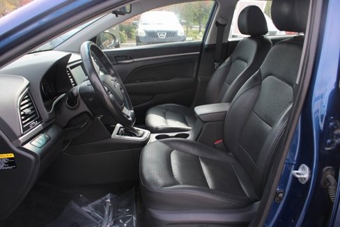 Used 2017 Hyundai Elantra Limited image 12
