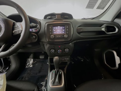 Used 2020 Jeep Renegade Sport image 25