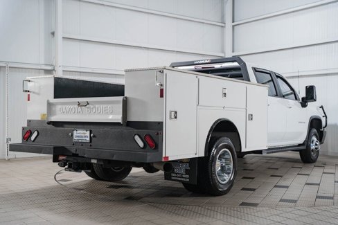 Used 2024 Chevrolet Silverado 3500 LT w/ Snow Plow Prep Package image 7
