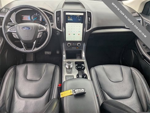 Used 2022 Ford Edge Titanium image 16