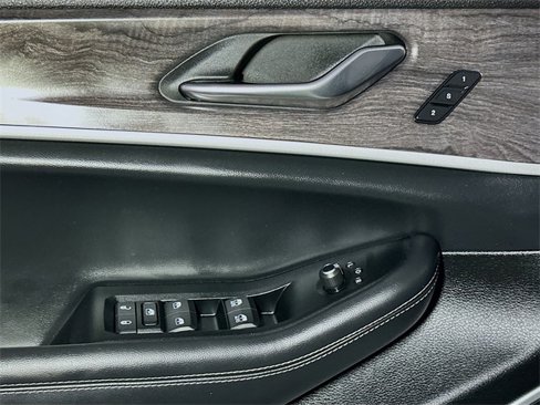 Certified 2022 Jeep Grand Cherokee L Limited image 10