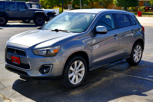 Used 2014 Mitsubishi Outlander Sport ES image 3