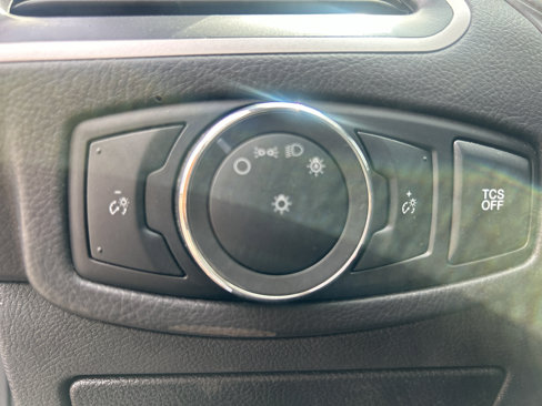 Used 2024 Ford Edge SEL image 26