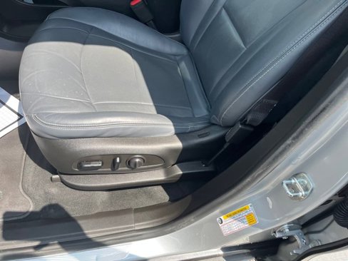 Used 2021 Buick Enclave Essence w/ Sound and Sites Package image 19