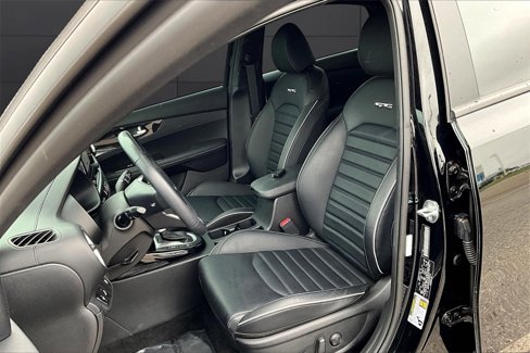 Used 2023 Kia Forte GT-Line w/ GT-Line Premium Package image 27