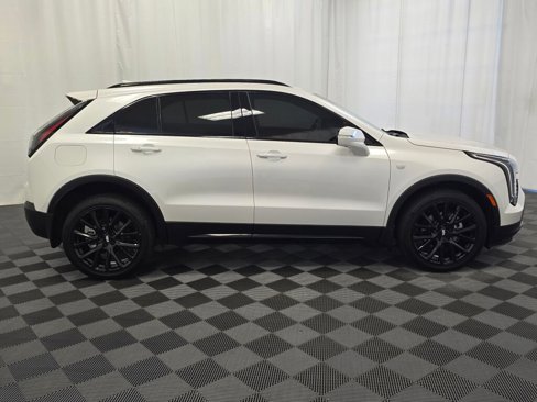 Used 2023 Cadillac XT4 Sport image 7