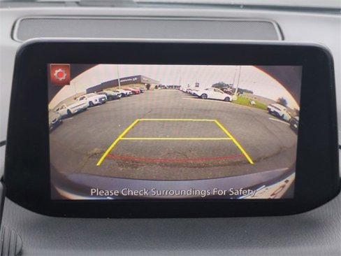 Used 2017 MAZDA MAZDA3 Grand Touring image 20