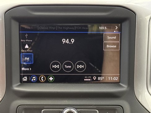 Used 2022 Chevrolet Silverado 1500 Custom image 37