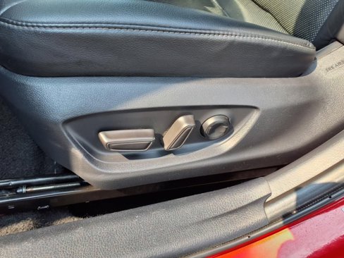 Used 2023 Toyota Camry XLE image 17
