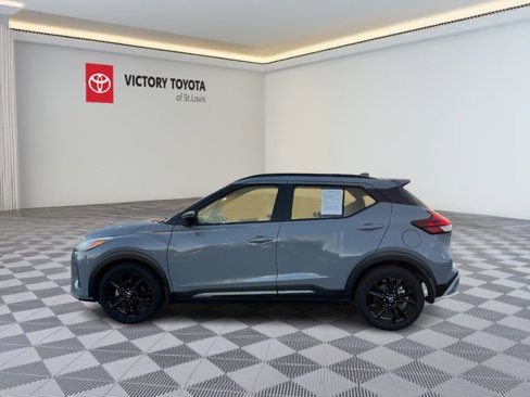 Used 2021 Nissan Kicks SR image 10