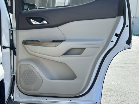 Used 2017 GMC Acadia Denali w/ Technology Package image 15
