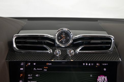 Used 2022 Bentley Bentayga image 26