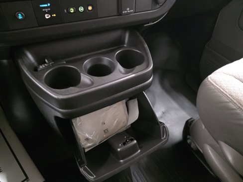 Used 2018 Chevrolet Express 3500 w/ Driver Convenience Package image 25