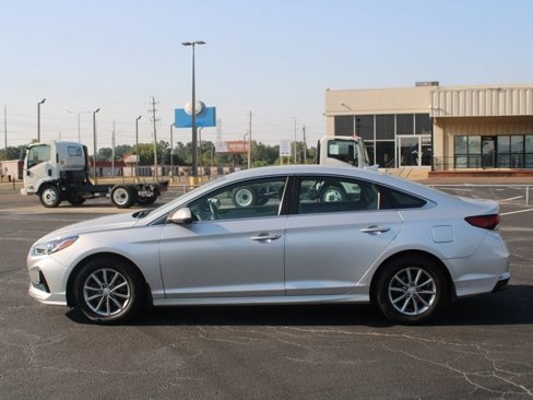 Used 2018 Hyundai Sonata SE image 10