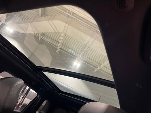 New 2025 Jeep Compass Limited w/ Sun and Sound Group image 17