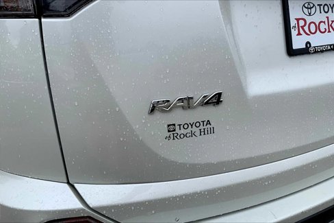 Used 2018 Toyota RAV4 Limited image 32