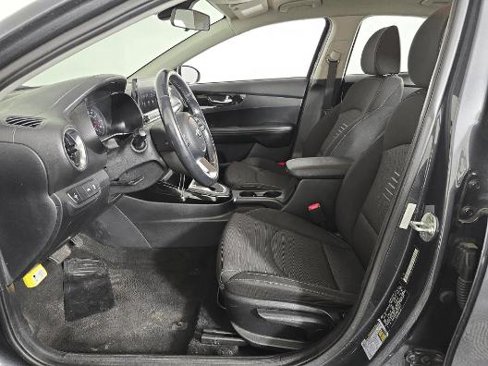 Used 2019 Kia Forte S image 23