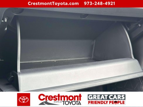 Certified 2025 Toyota RAV4 LE image 28